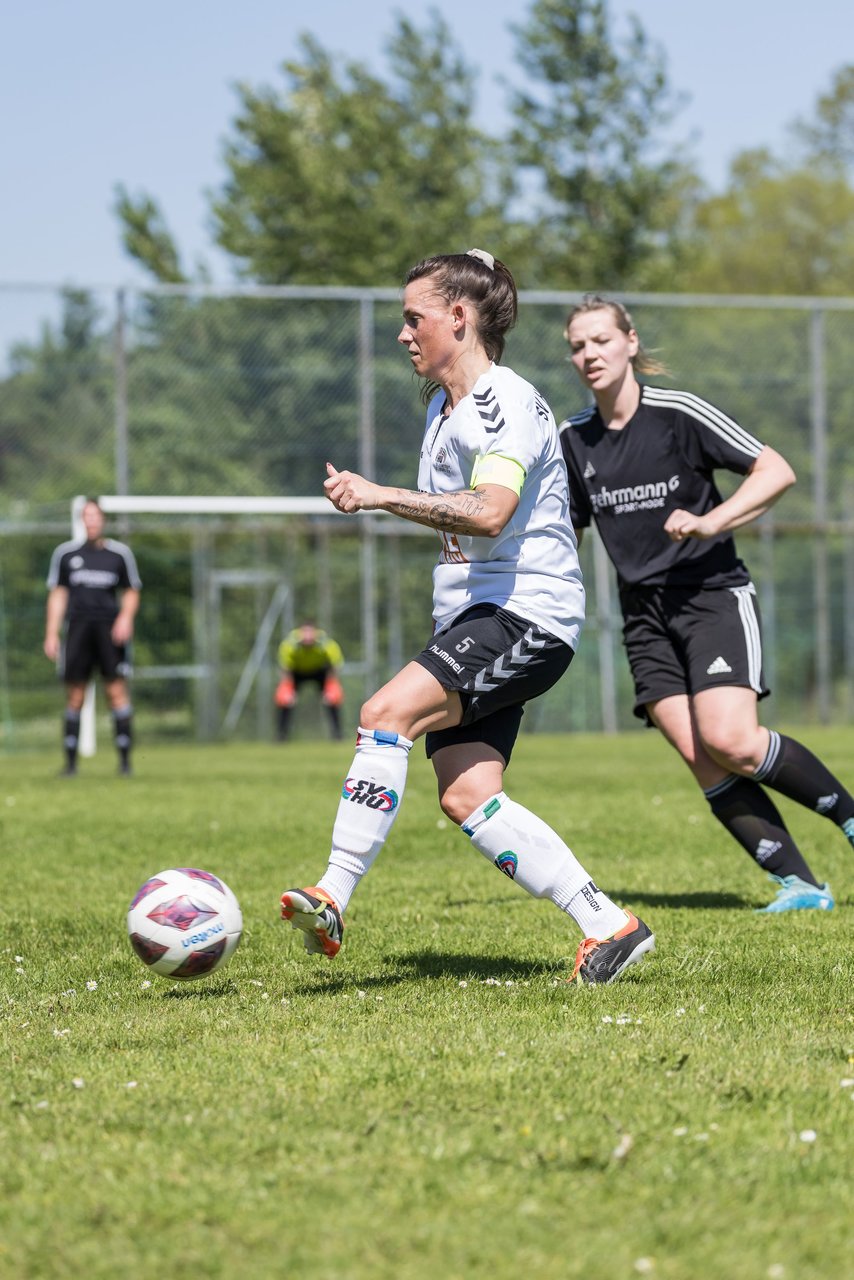 Bild 115 - F SV Henstedt Ulzburg - SV Fortuna Boesdorf : Ergebnis: 3:1